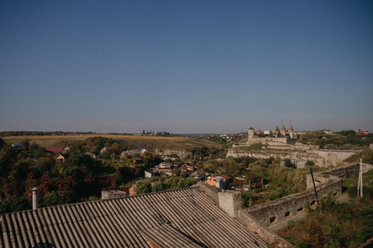 Джерело Kamianets-Podilskyi Exterior foto